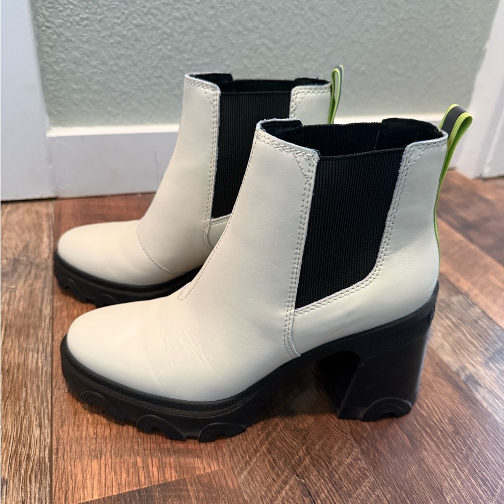 Sorel Brex size 7.5 Womens Boots